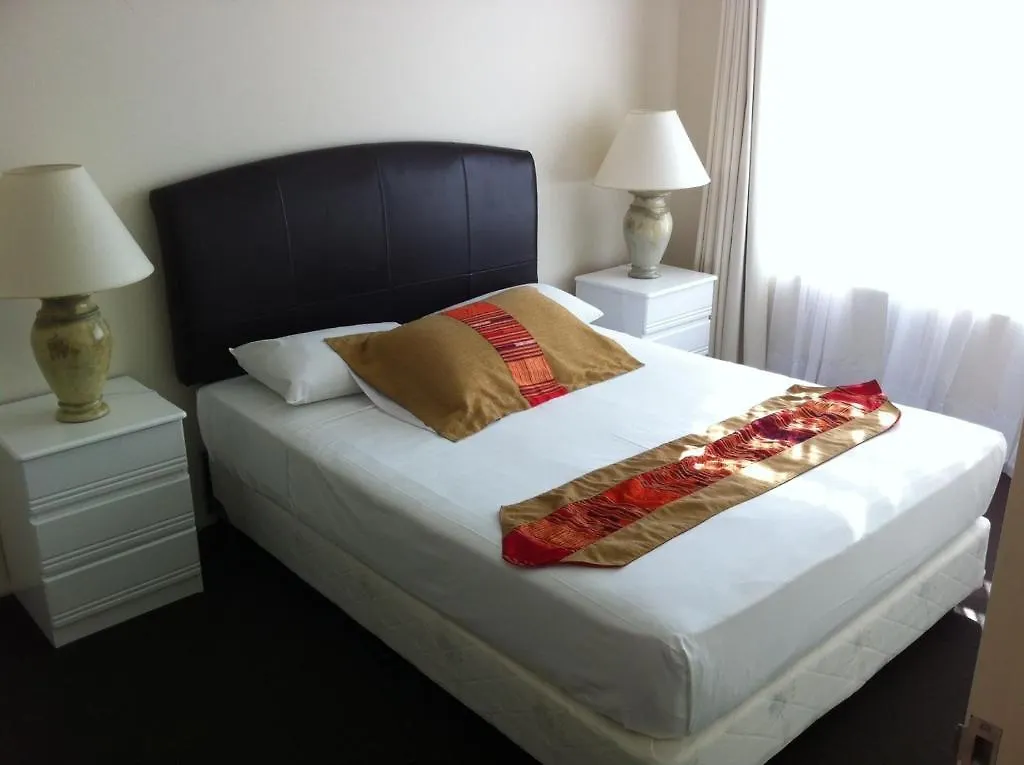 **** Hotel Platinum Bargara Apartments Australia